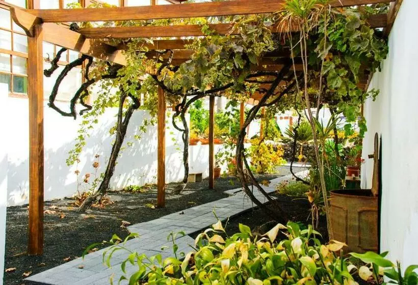 هتل روستایی Casa Rural Villa Lola Y Juan