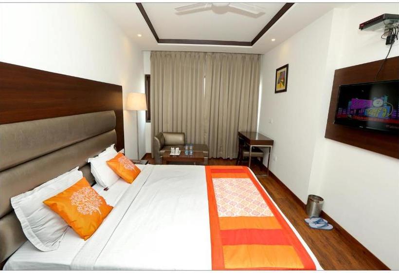 Airport Hotel The R Blues New Delhi