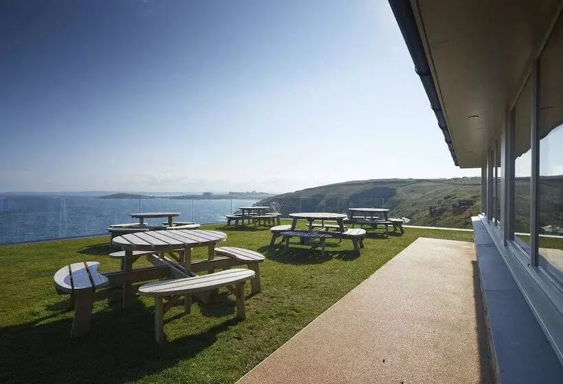 ホテル The Lewinnick Lodge