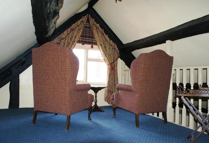 ホテル The Old Black Lion