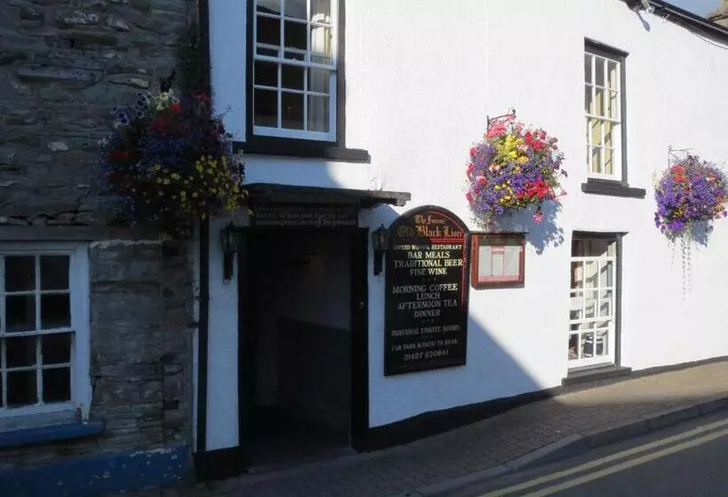 Отель The Old Black Lion