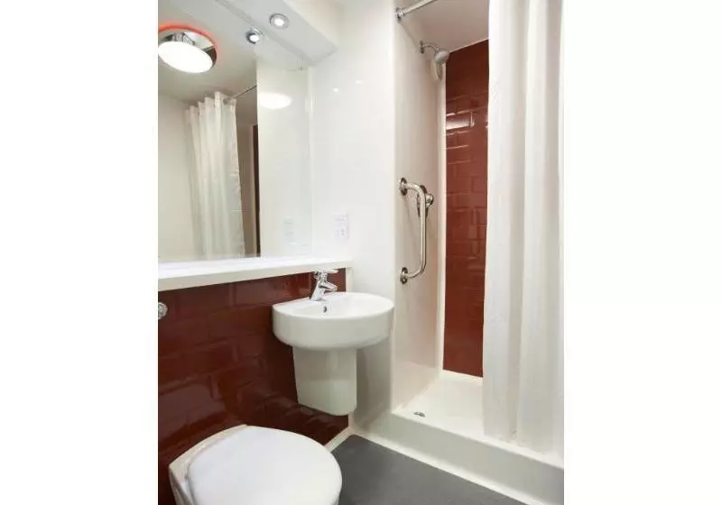 Отель Travelodge Sunderland High Street West