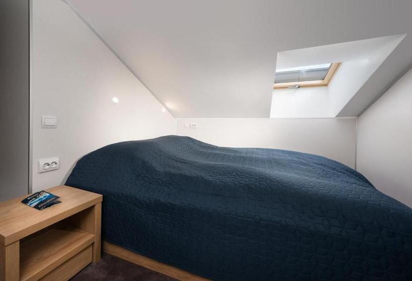 Отель Visegrád