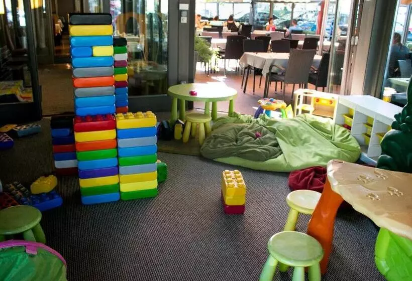 Отель Visegrád