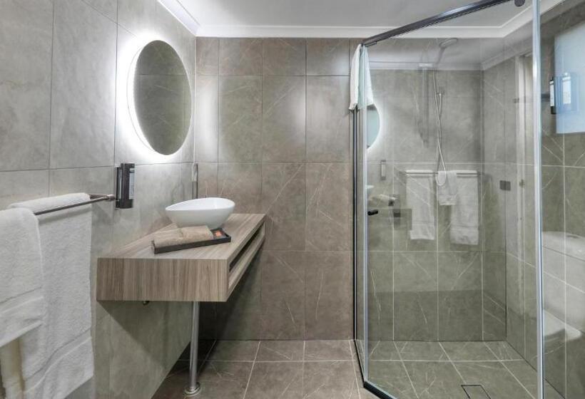 فندق على الطريق The Palms Dubbo