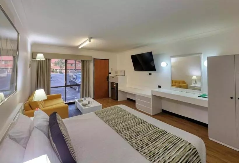 モーテル The Palms Dubbo