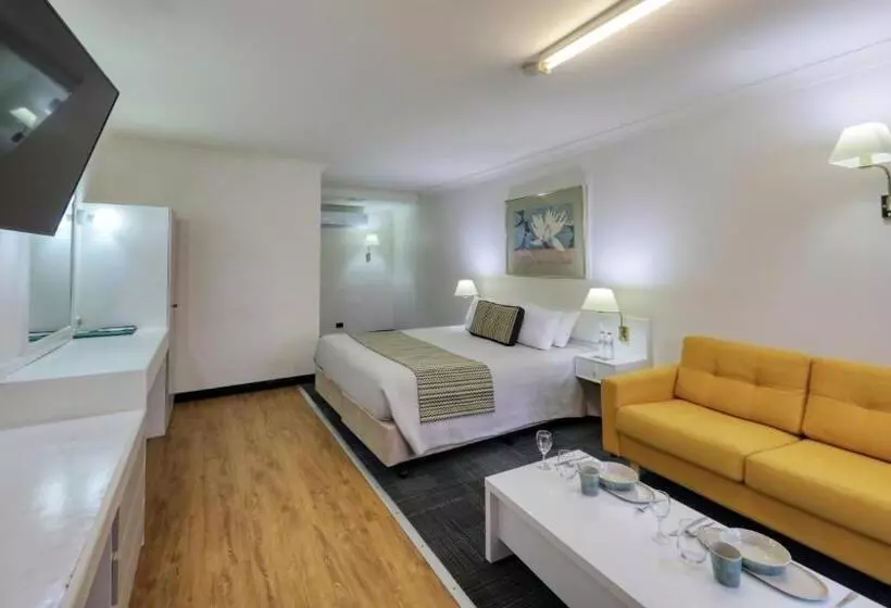 モーテル The Palms Dubbo