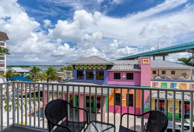 309 Harbour House At The Inn