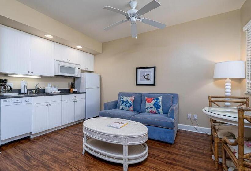 309 Harbour House At The Inn