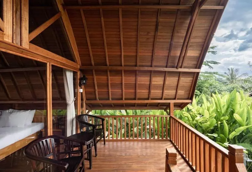 ホテル Kusfarm Bali By Ahm