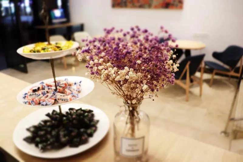 Hanting Hotel Shanghai Nanjing Road Walking Street Centre