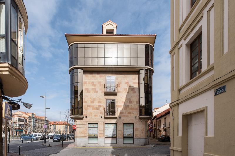 Hotelli Apartamentos Suite The Way