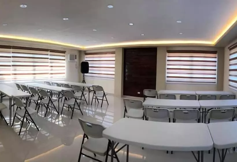 Hotelli Avisha Suites