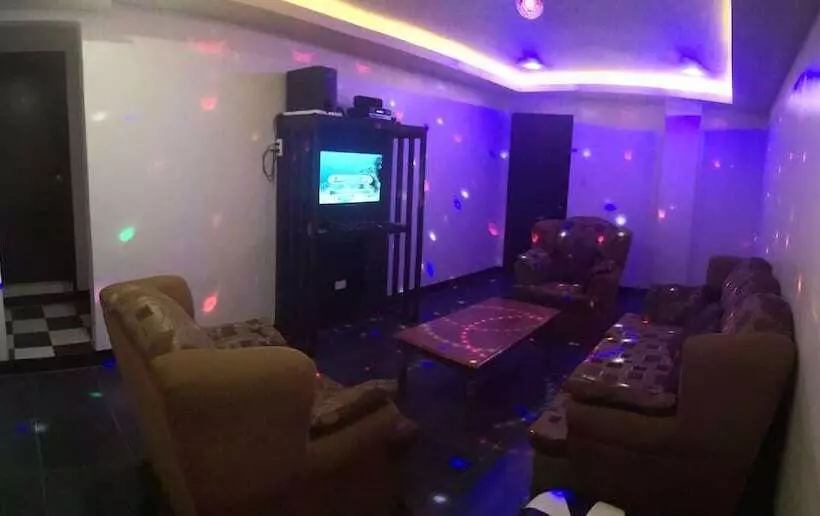 Hotelli Avisha Suites