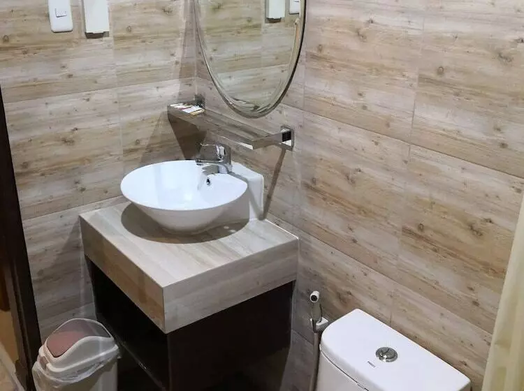 Hotelli Avisha Suites