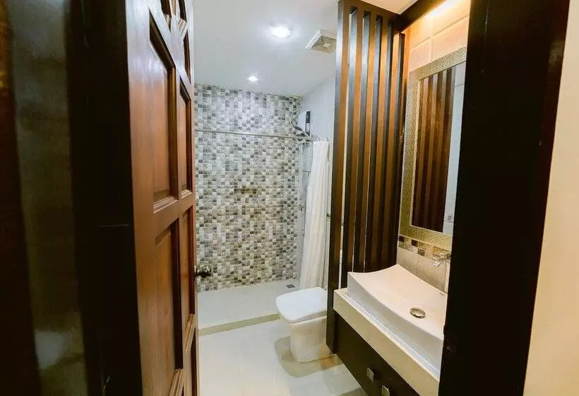 Hotelli Avisha Suites