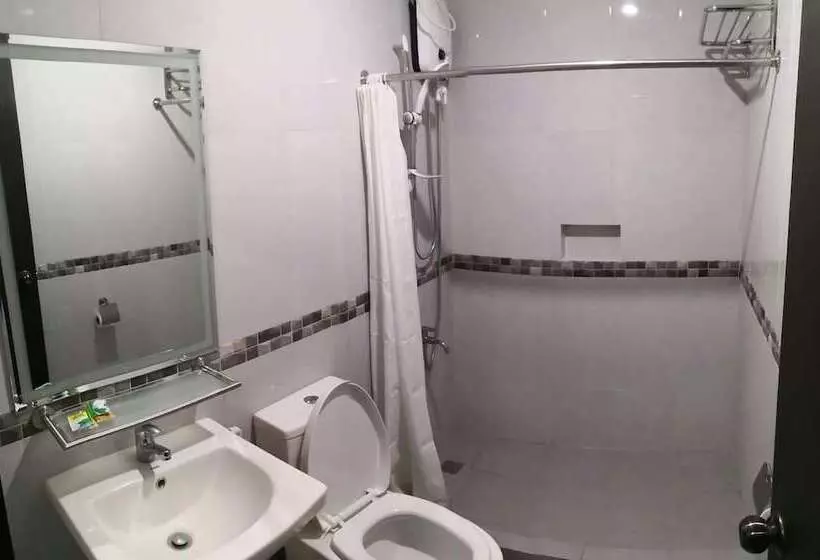 Hotelli Avisha Suites