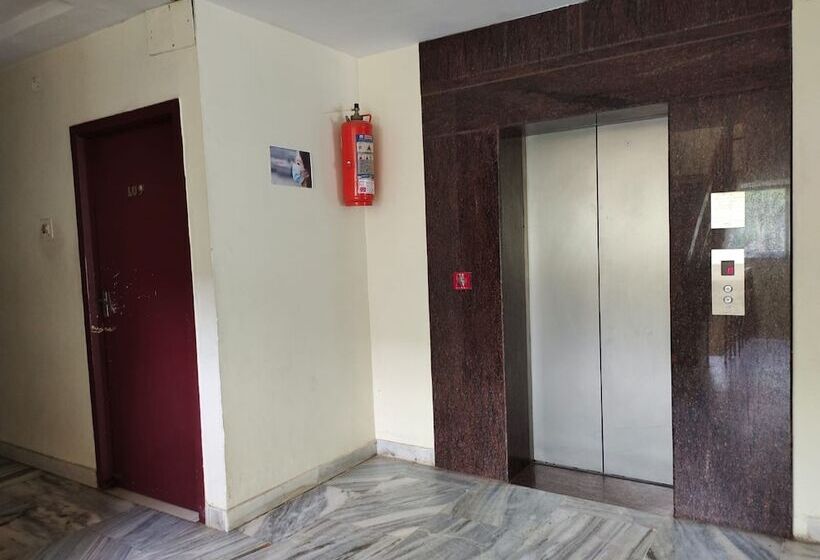 Hotel Geetha International