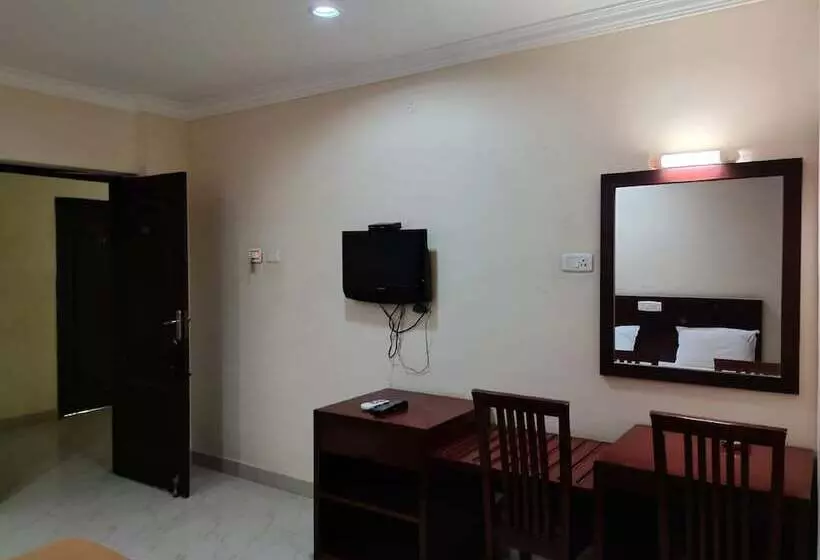 Hotelli Geetha International