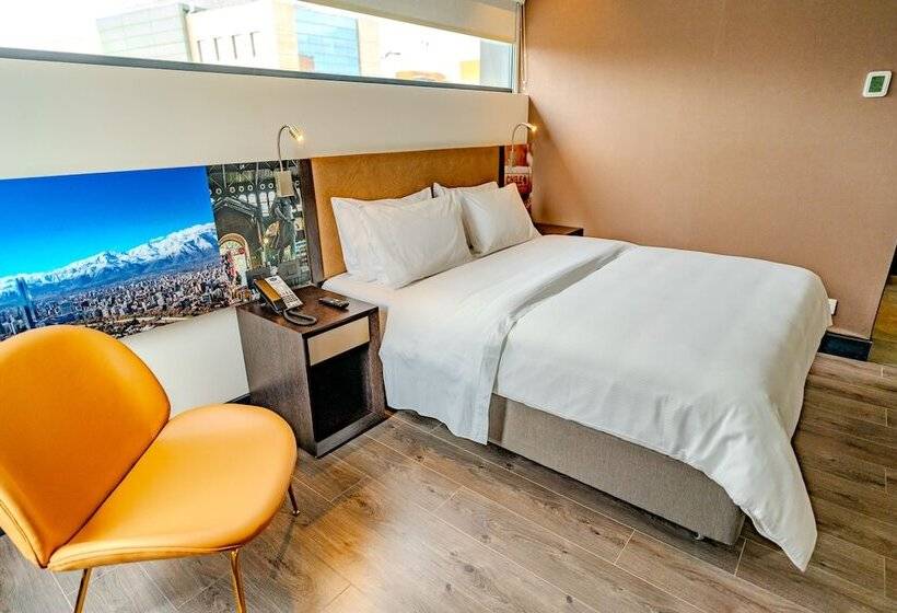 هتل Hampton By Hilton Santiago Las Condes