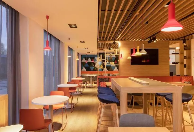 هتل Holiday Inn Express & Suites   Deventer, An Ihg