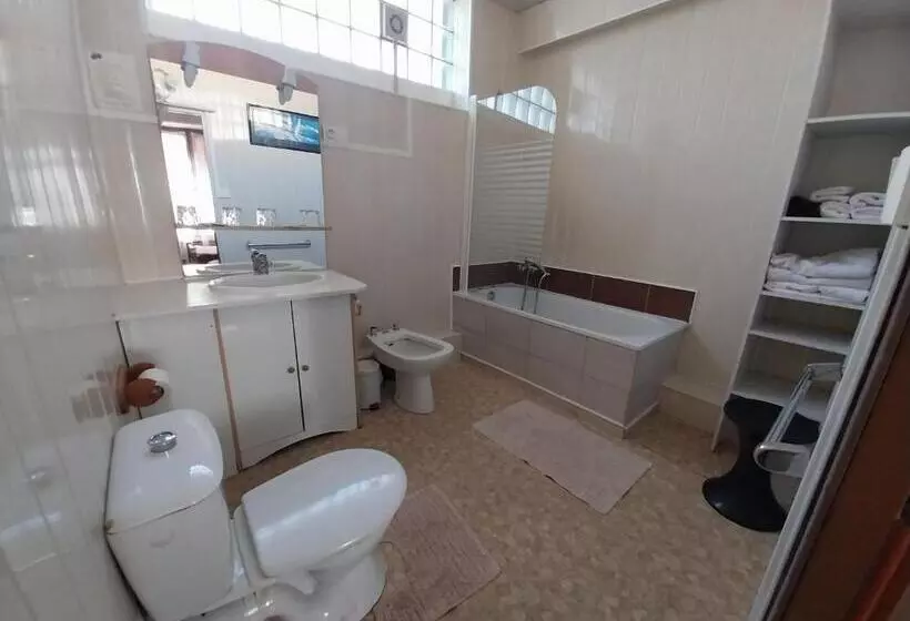 Hotelli Hôtel Les Deux Cols