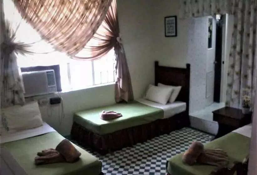 ホテル La Casa Roa Hostel