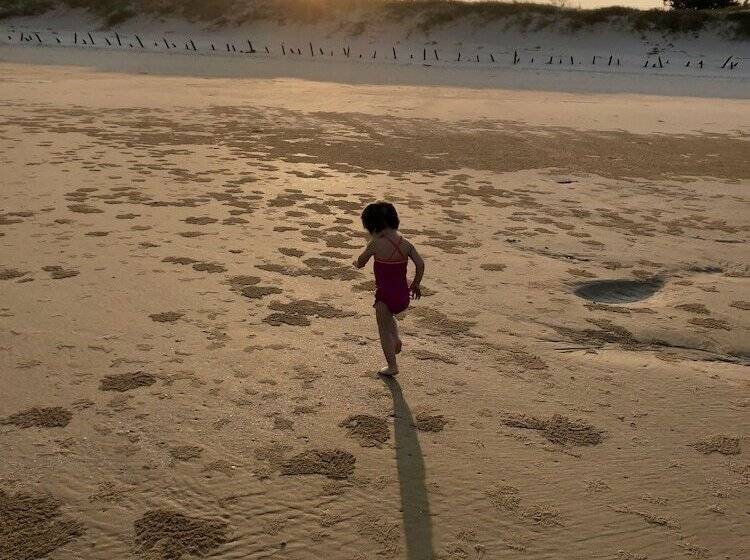 هتل Live Guesthouse