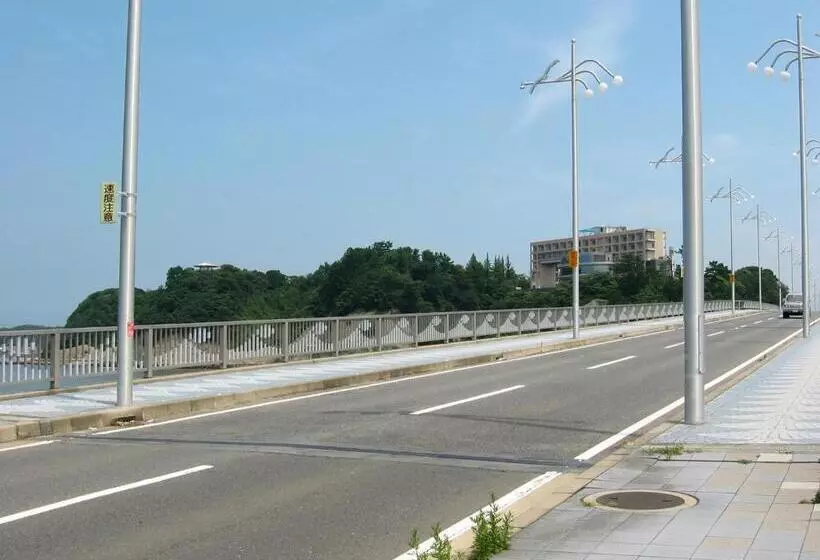 Hotelli Kokumin Shukusha Marine Terrace Ashiya