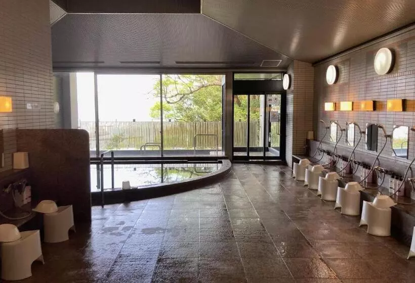 Hotelli Kokumin Shukusha Marine Terrace Ashiya