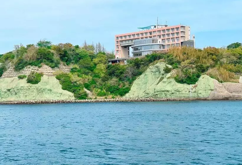 Hotelli Kokumin Shukusha Marine Terrace Ashiya