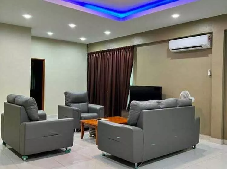 Hotelli Oyo Homes 90522 Alma Sweet Home