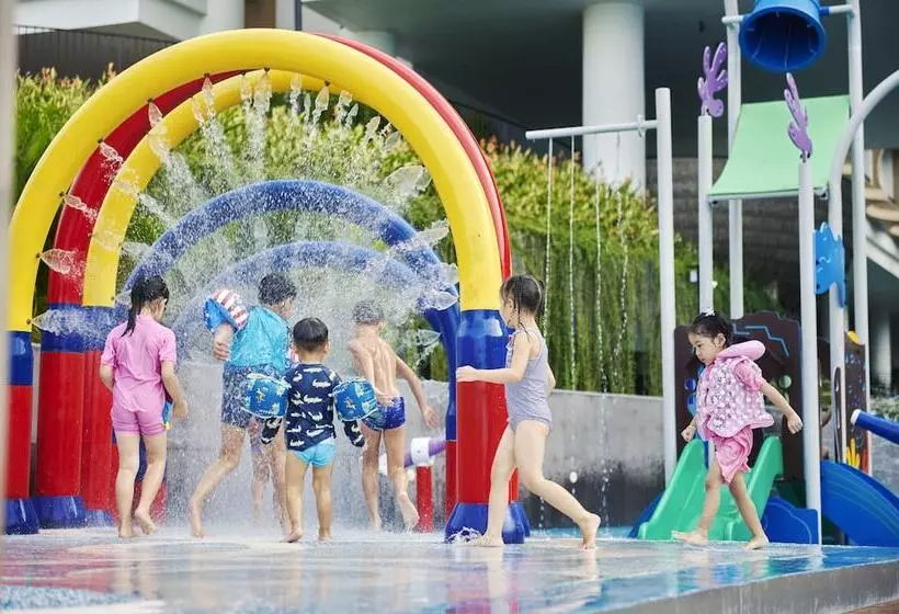 Parkroyal Langkawi Resort