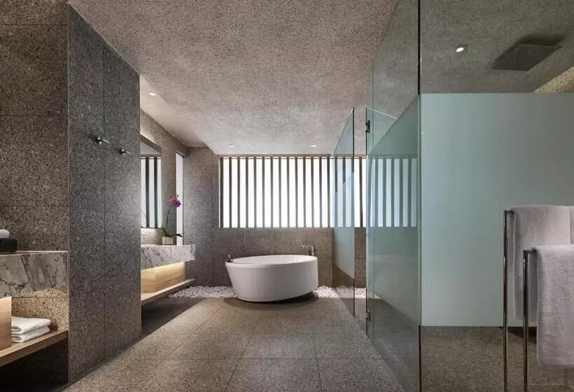 Parkroyal Langkawi Resort