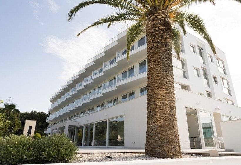 Szálloda Rodi Resort