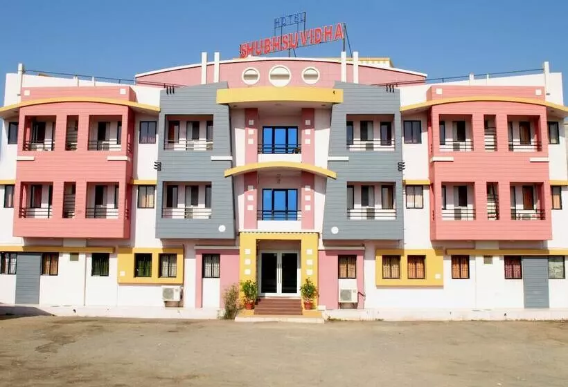 ホテル Shubh Suvidha