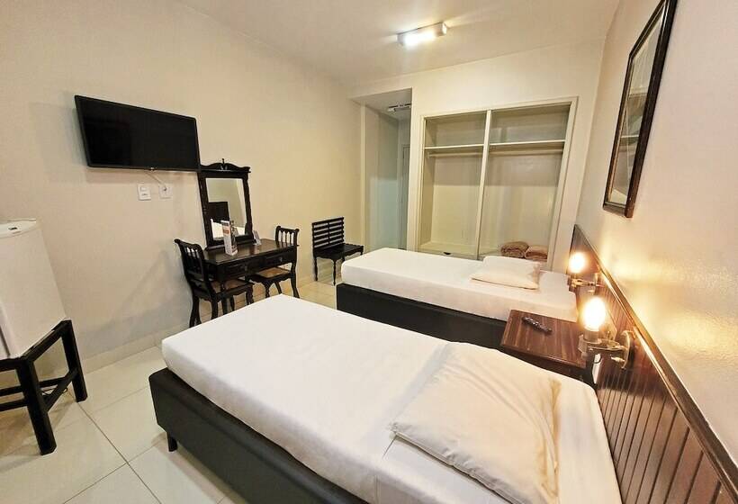 Athus Hotel By Bsb Inn