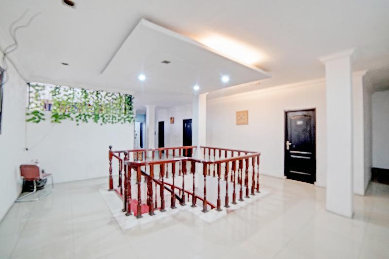 Отель Scala Inn By Oyo Rooms