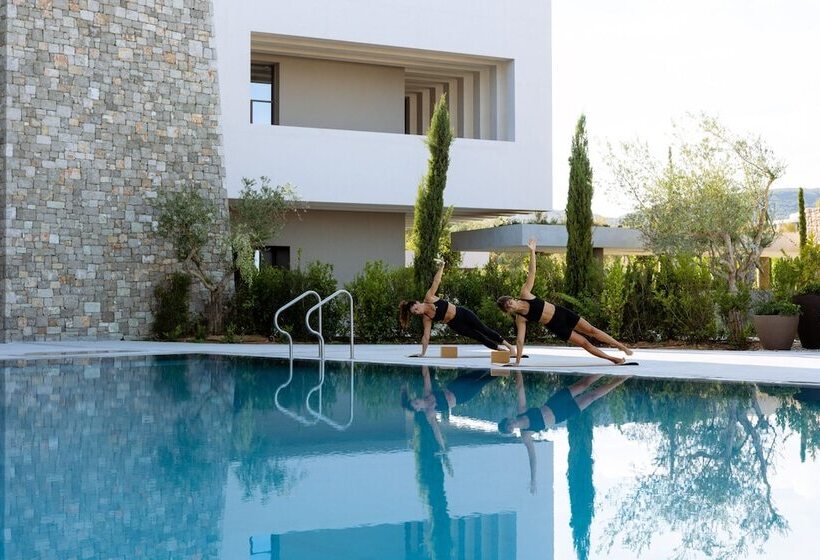 בית מלון כפרי W Costa Navarino