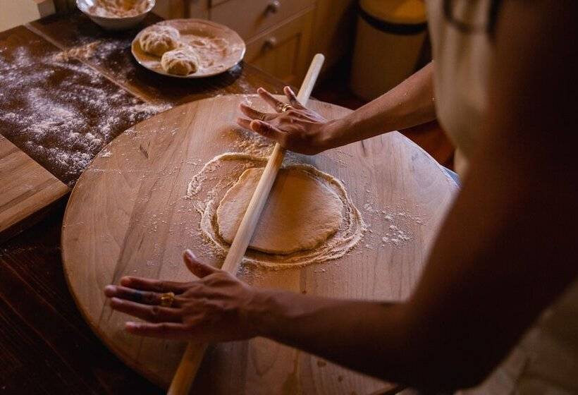 בית מלון כפרי W Costa Navarino