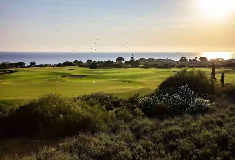 ホテル W Costa Navarino