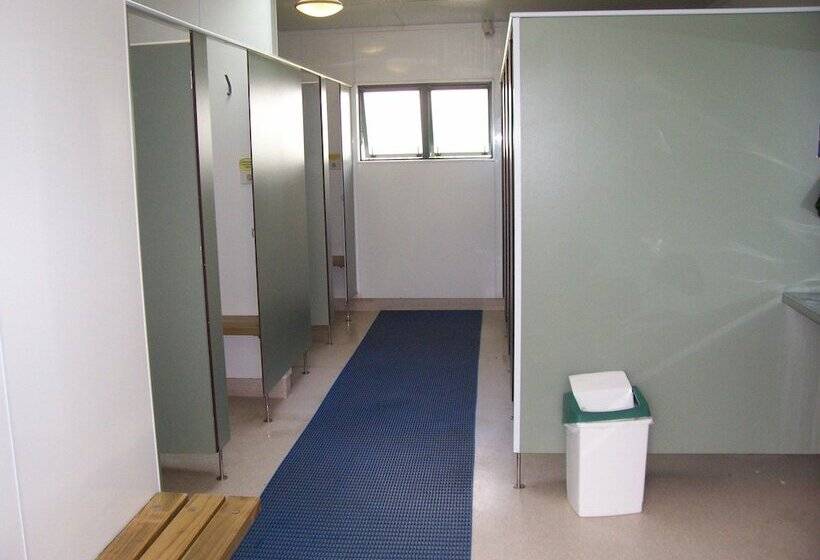 호텔 Waitomo Top 10 Holiday Park