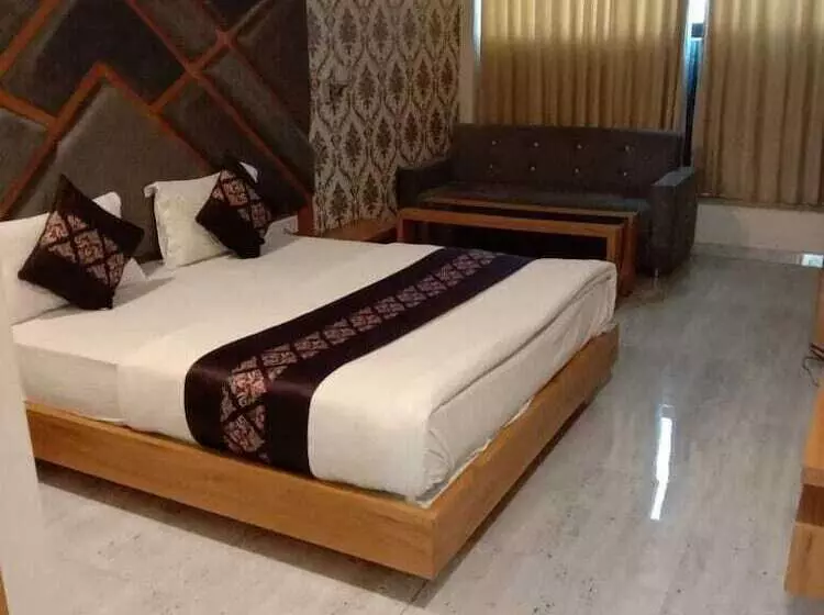 ペンション Green Park Vadodara