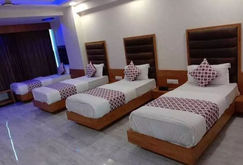 ペンション Green Park Vadodara