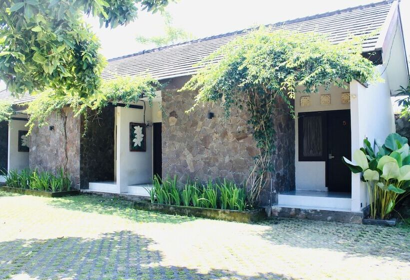 膳宿费 Kenda Residence Lombok