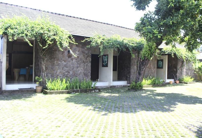 膳宿费 Kenda Residence Lombok