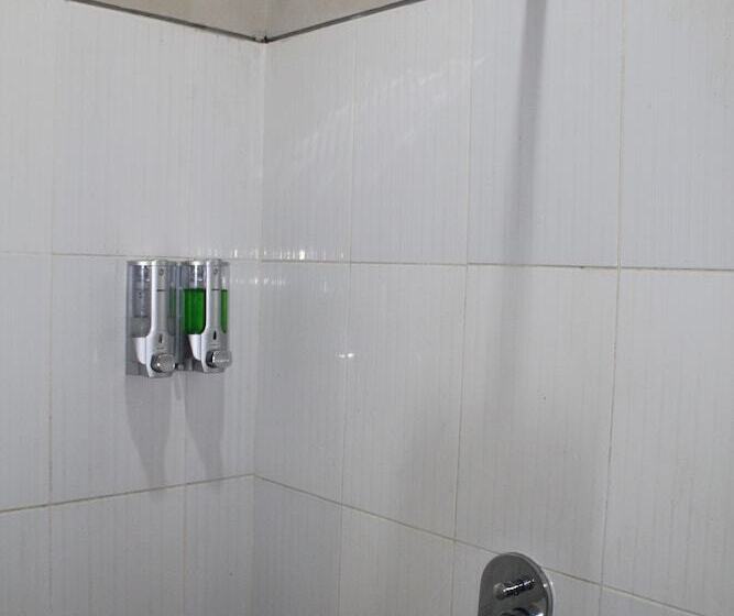 膳宿费 Kenda Residence Lombok