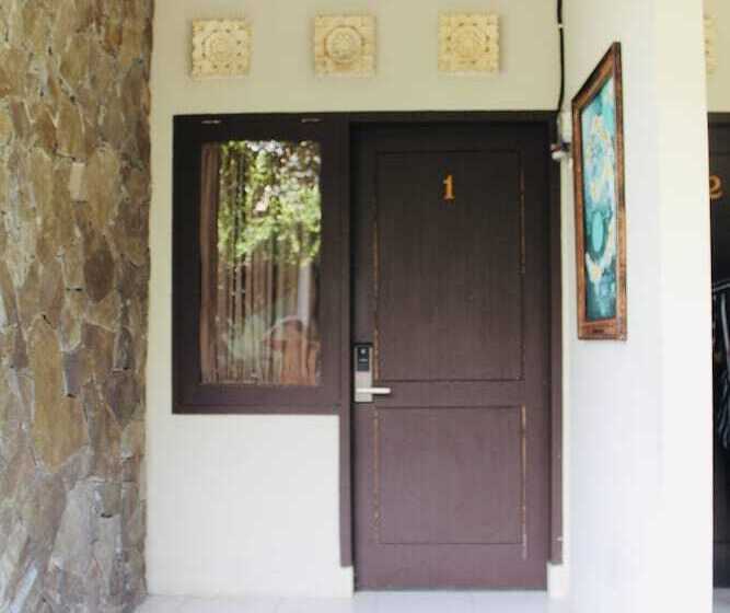 膳宿费 Kenda Residence Lombok