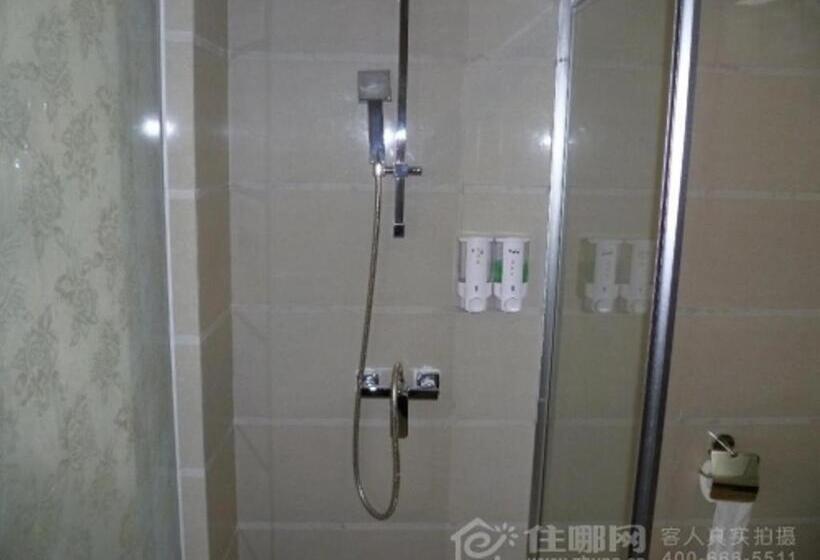 בית מלון כפרי V.crown Holiday