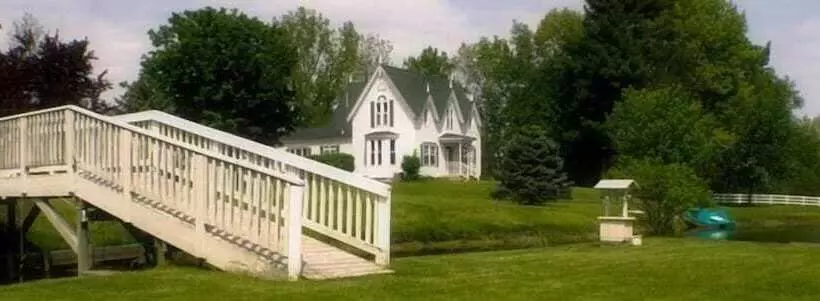 Hotelli Allegan Country Inn